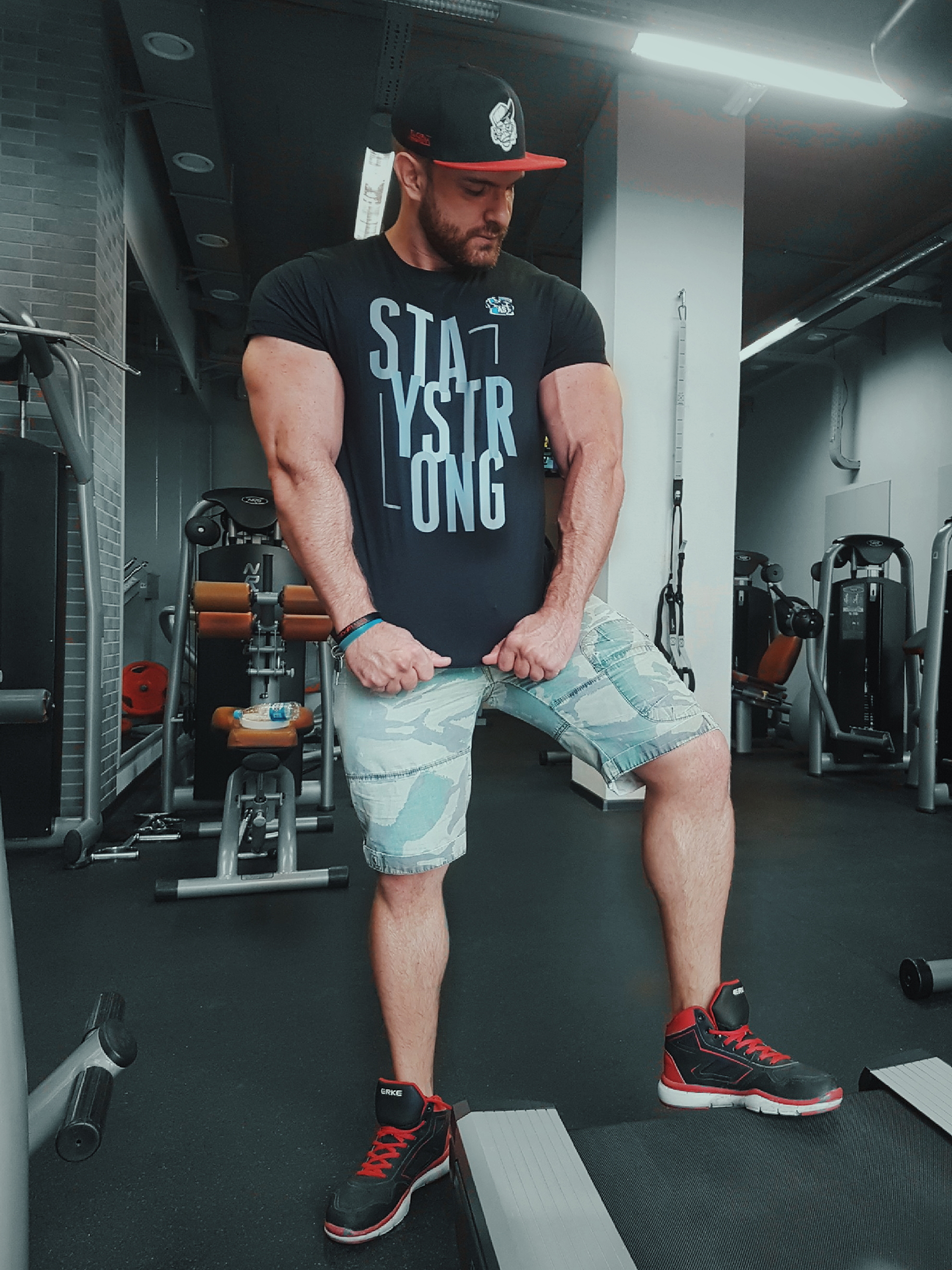 Конкурс - соревнование "Подъем штанги на бицепс". - Бодибилдинг форум AnabolicShops