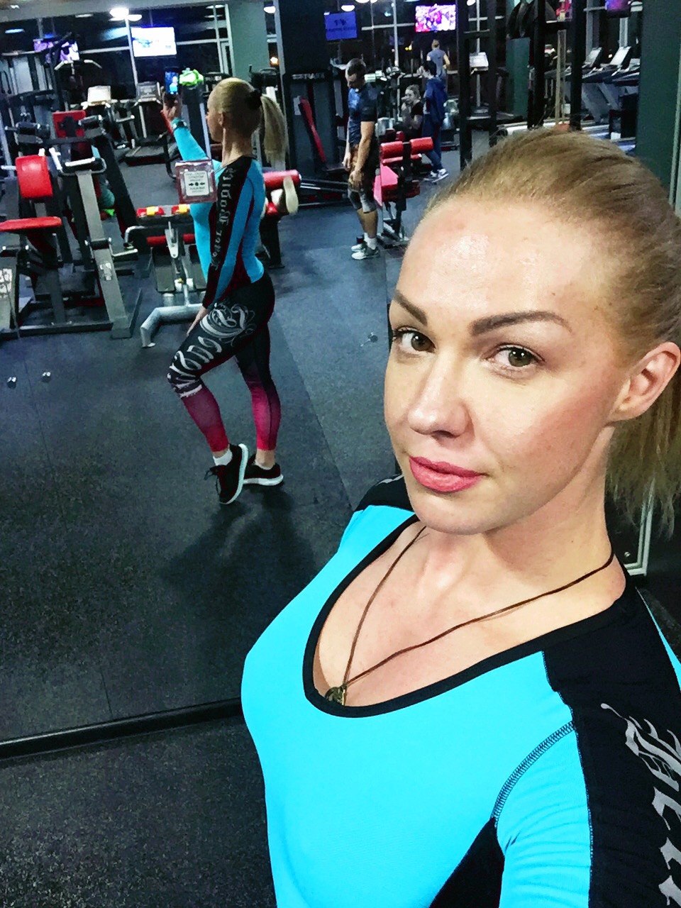 Zaia_Zolotaia - Wellness Lady - Бодибилдинг форум AnabolicShops