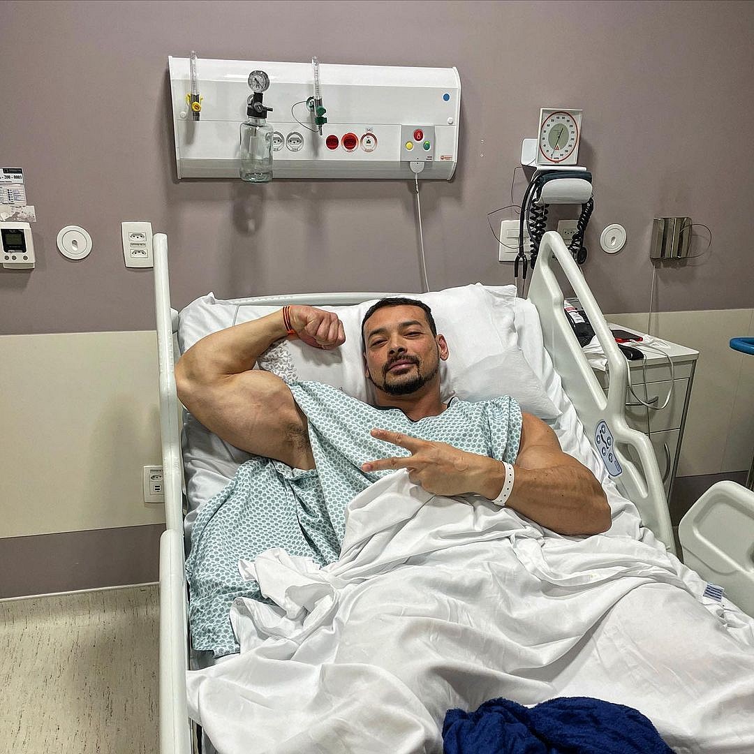После боли в животе и падения с амнезией pro-бодибилдер оказался на операции - Бодибилдинг форум AnabolicShops