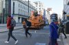 Штурм танком парламента за спортивный зал - Бодибилдинг форум AnabolicShops